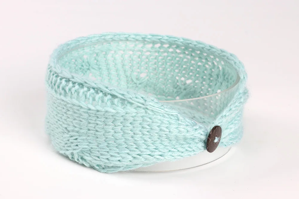 1pcs Newborn Turban Ear Winter Warm Button Headband Crochet Knitted Headwear Kids Hairband Headwrap Hair Band Accessories
1pcs Newborn Turban Ear Winter Warm Button Headband Crochet Knitted Headwear Kids Hairband Headwrap Hair Band Accessories