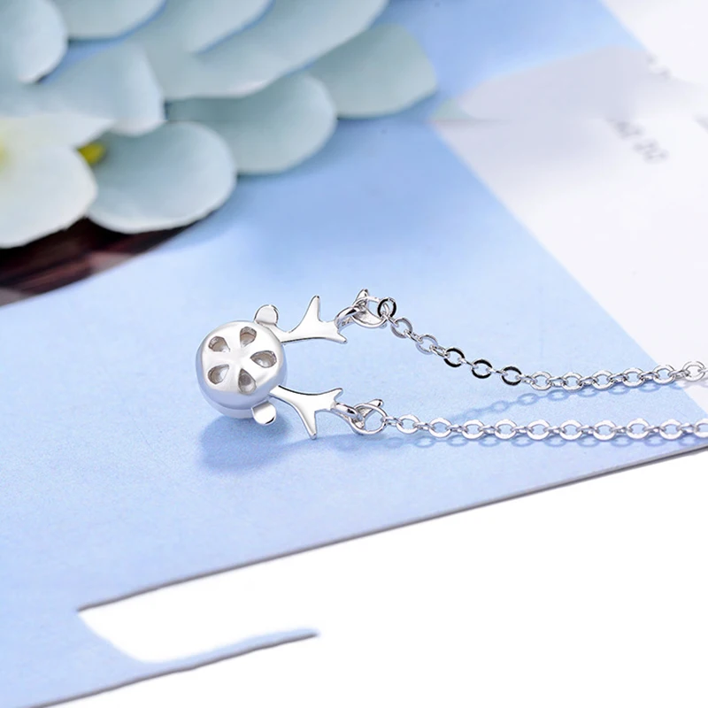 Animal Deer Antler Necklace Contracted Small Pure Fresh Imitation Pearls Necklace Jewelry Clavicle Chain Sweet Pendant Ornaments
Animal Deer Antler Necklace Contracted Small Pure Fresh Imitation Pearls Necklace Jewelry Clavicle Chain Sweet Pendant Ornaments