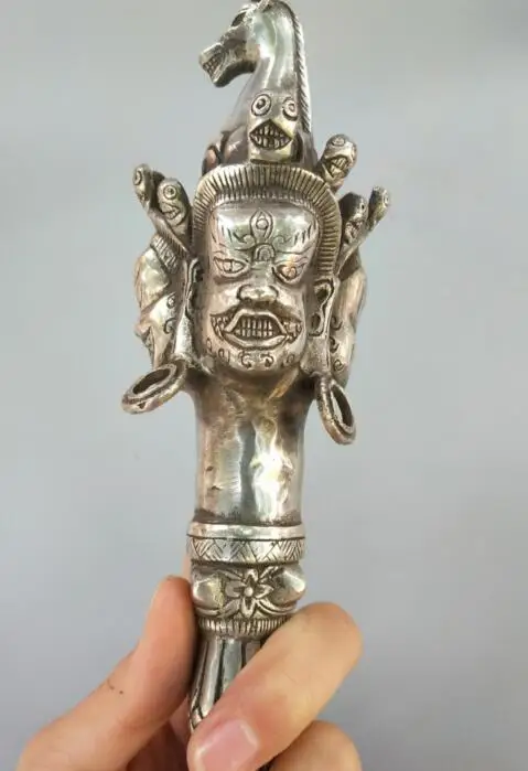 Chinese white copper buddhist vajra pestle exorcism crafts statue 
Chinese white copper buddhist vajra pestle exorcism crafts statue