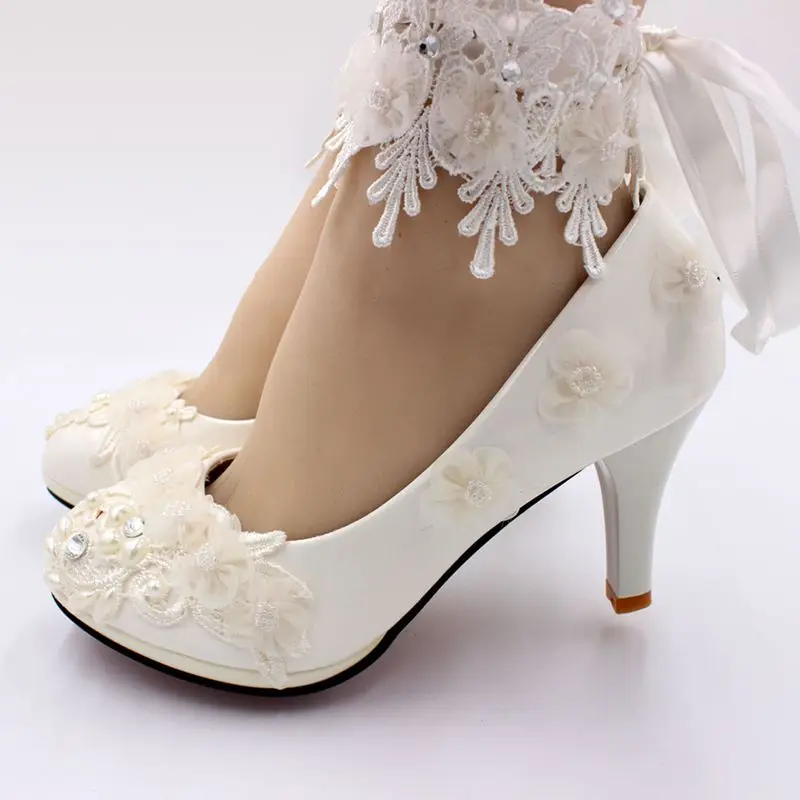 Ivory lace flowers women shoes handmade elegant satin riband tassel lace straps bridal wedding shoes bride NQ196 different heels
Ivory lace flowers women shoes handmade elegant satin riband tassel lace straps bridal wedding shoes bride NQ196 different heels