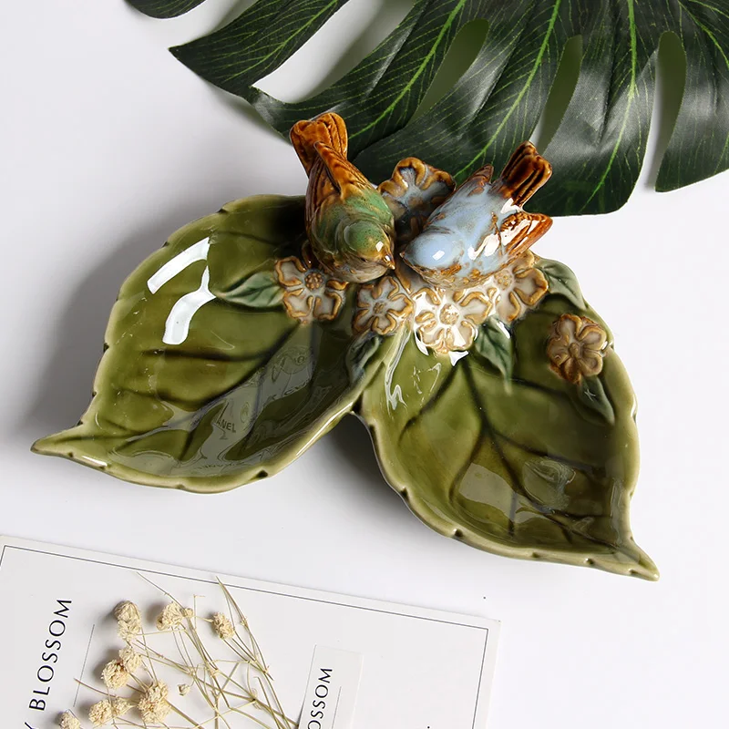 High-density Ceramic Glaze Materials Plate Plates Home Decor Model Bowl Conjoined Bird Art Room Table Display Prop Accessories
High-density Ceramic Glaze Materials Plate Plates Home Decor Model Bowl Conjoined Bird Art Room Table Display Prop Accessories