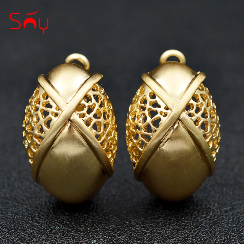 Sunny Jewelry Clip Earrings For Women Exquisite Jewelry Alloy Fashion Jewelry 2021 Round Hollow Out For Party Wedding Daily Gift
Sunny Jewelry Clip Earrings For Women Exquisite Jewelry Alloy Fashion Jewelry 2021 Round Hollow Out For Party Wedding Daily Gift