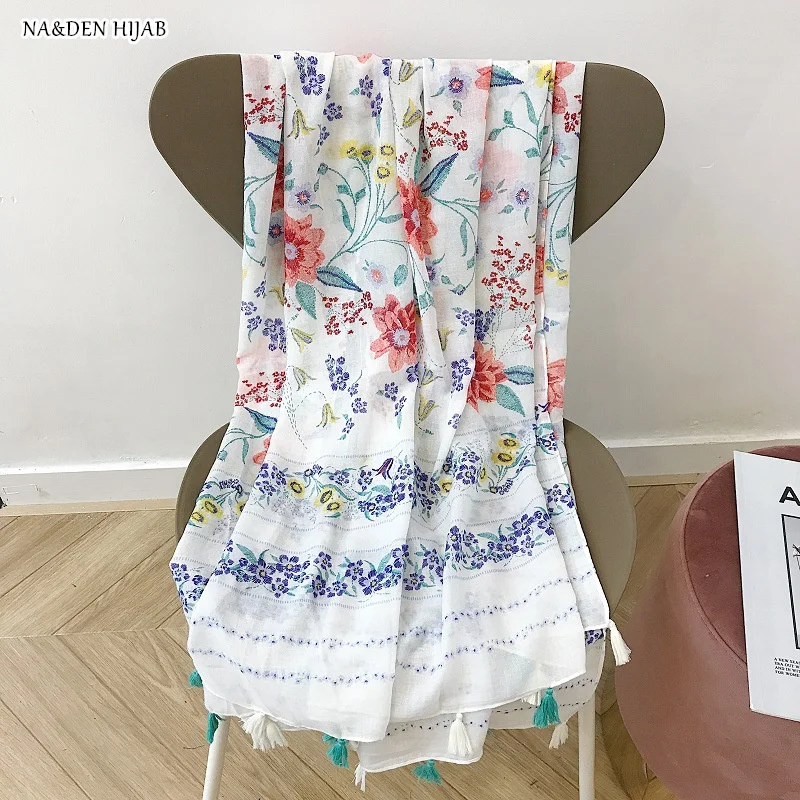 New summer Fashion flower print colorful tassels modal hijab women scarf/scarves warps Muslim foulard bandana 10pcs/lot
New summer Fashion flower print colorful tassels modal hijab women scarf/scarves warps Muslim foulard bandana 10pcs/lot