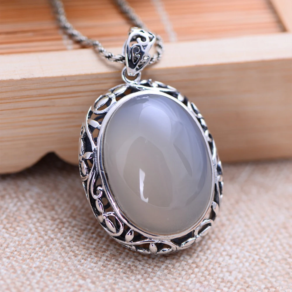 MetJakt Vintage Natural White Chalcedony Buddha Pendants Solid 925 Sterling Silver Pendant for Necklace Women's Jewelry
MetJakt Vintage Natural White Chalcedony Buddha Pendants Solid 925 Sterling Silver Pendant for Necklace Women's Jewelry
