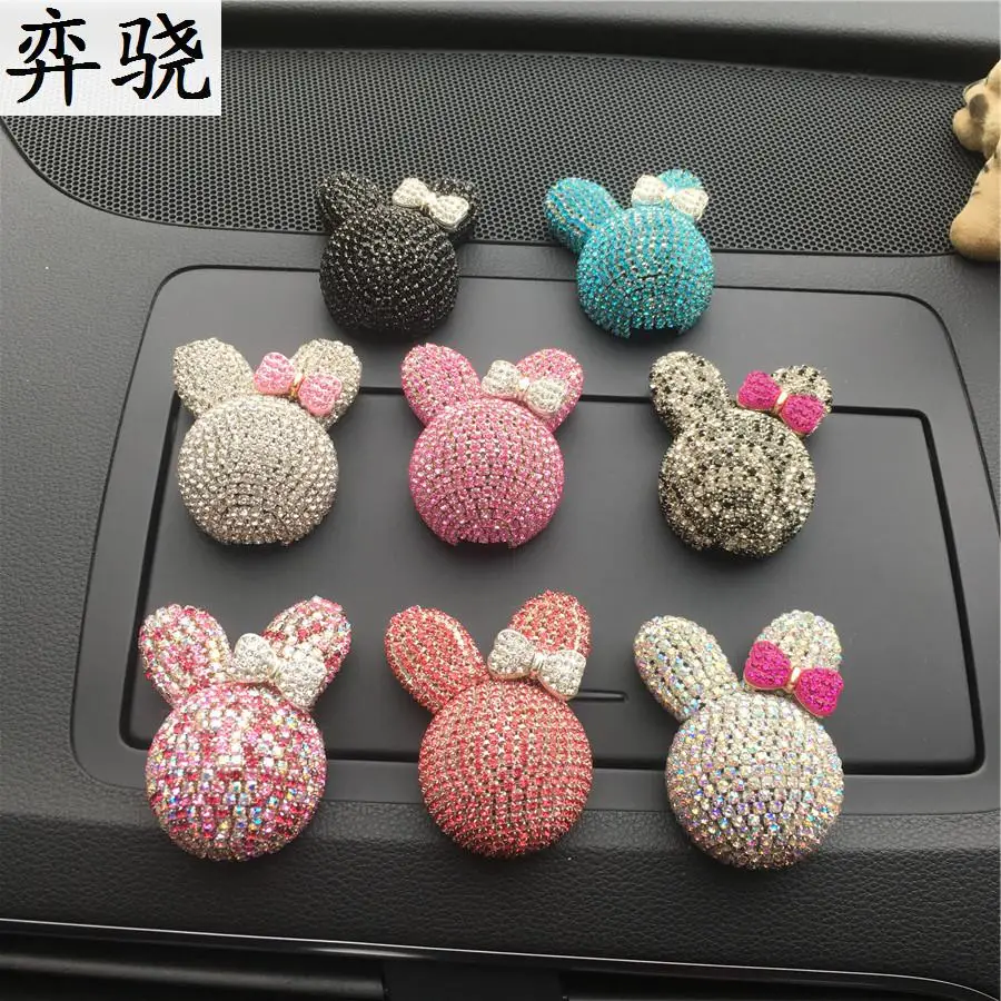 Lady car Solid Perfume car air freshener Cute little Bow rabbit Air outlet of automobile air conditioner Perfume Car styling
Lady car Solid Perfume car air freshener Cute little Bow rabbit Air outlet of automobile air conditioner Perfume Car styling