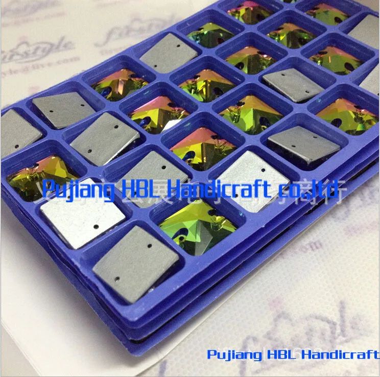 Rainbow Colour 14mm 112pcs Strass Square Sew On Crystal Glass Stone Buttons Flatback Rhinestones With 2 Holes
Rainbow Colour 14mm 112pcs Strass Square Sew On Crystal Glass Stone Buttons Flatback Rhinestones With 2 Holes
