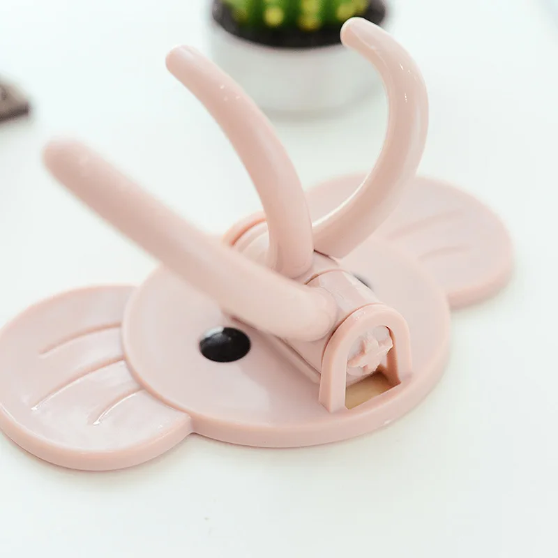 1PC Creative Elephant Sticky Hooks Kitchen Gadgets Rack Bathroom Clothes Storage Shelf Keys Wall Holder Home Decoration Hook
1PC Creative Elephant Sticky Hooks Kitchen Gadgets Rack Bathroom Clothes Storage Shelf Keys Wall Holder Home Decoration Hook