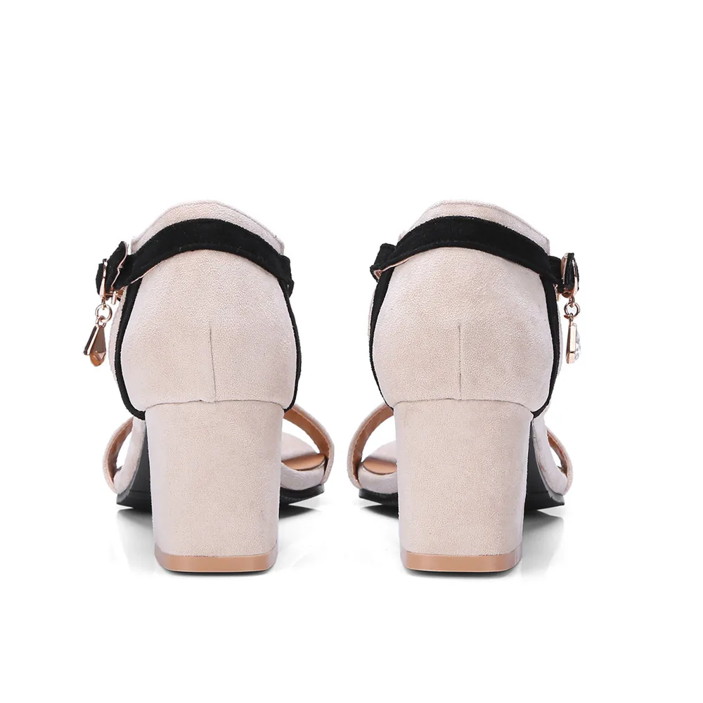 MORAZORA Size 32-46 HOT 2020 new arrive shoes fashion simple women sandals buckle strap square heels flock shoes woman
MORAZORA Size 32-46 HOT 2020 new arrive shoes fashion simple women sandals buckle strap square heels flock shoes woman