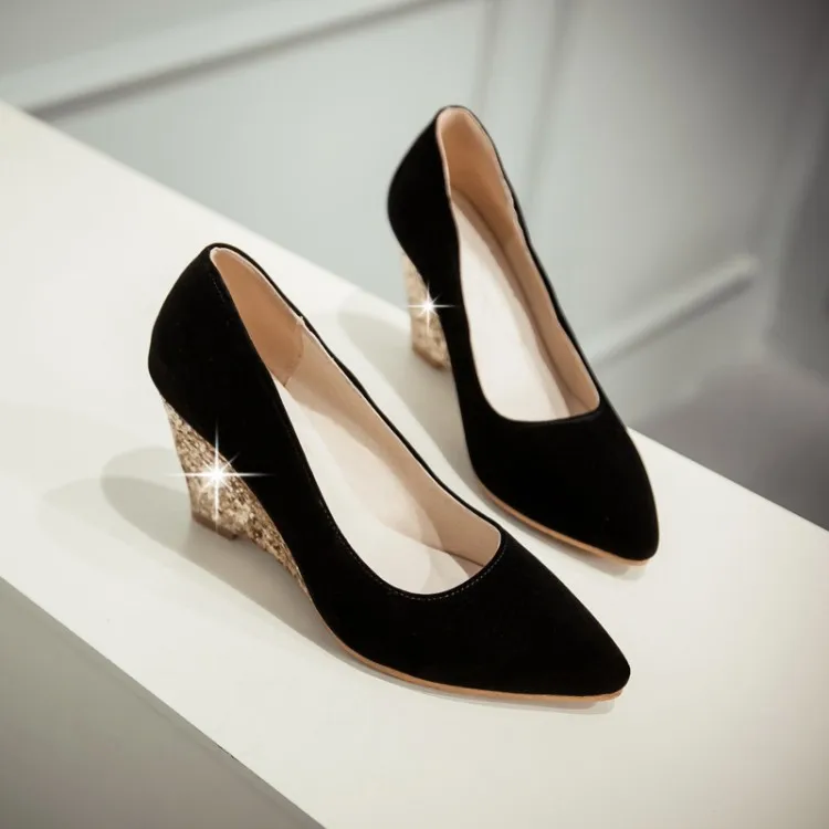 Весенне-осенние стильные женские пикантные туфли; zapatos de mujer; Свадебные туфли-лодочки на высоком каблуке; sapato feminino chaussure; 7351-2
Весенне-осенние стильные женские пикантные туфли; zapatos de mujer; Свадебные туфли-лодочки на высоком каблуке; sapato feminino chaussure; 7351-2