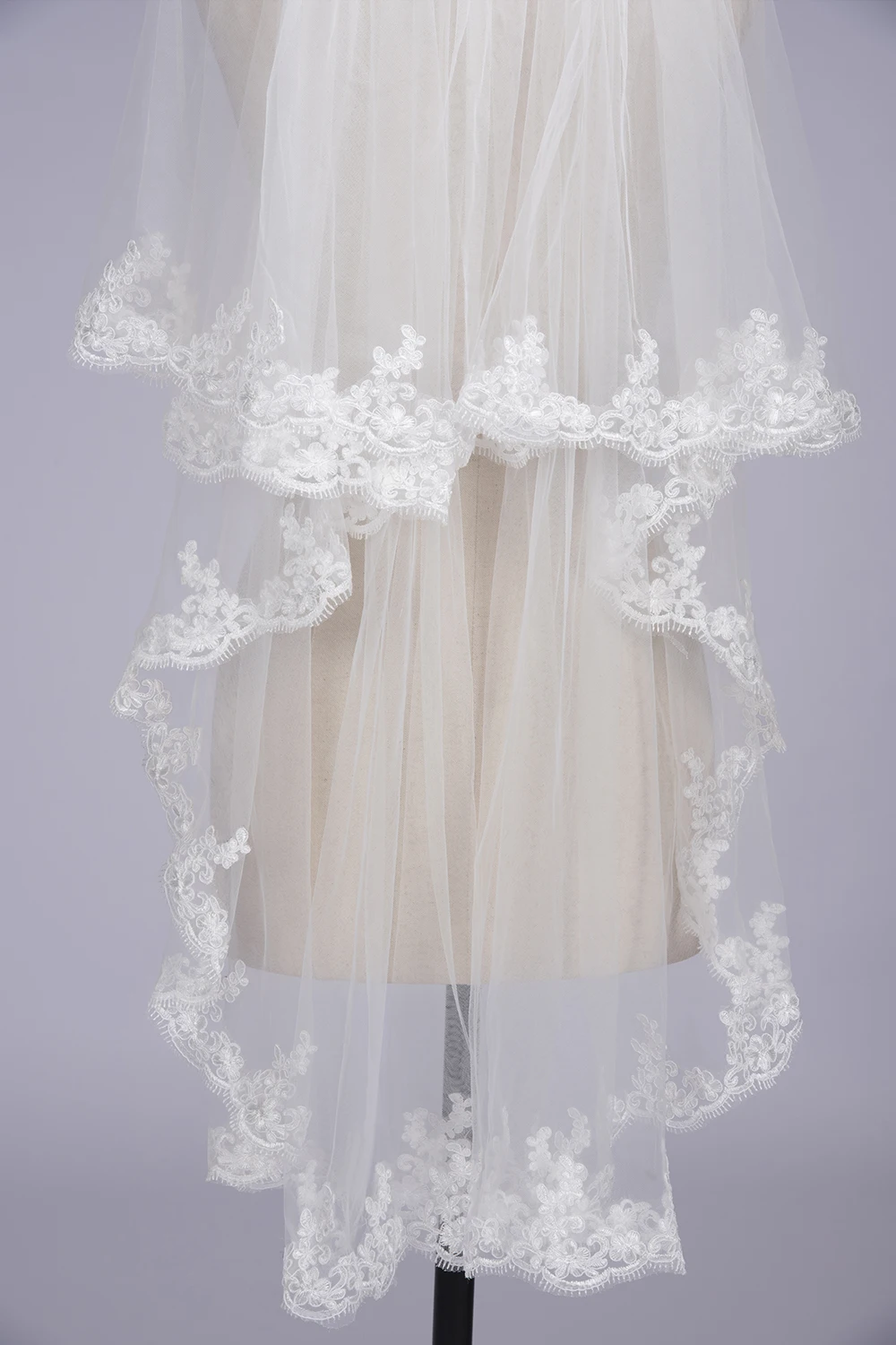 Simple Two Layers Short Tulle White Wedding Veils Cheap Ivory Bridal Veil for Marriage Wedding Accessories With Comb voile
Simple Two Layers Short Tulle White Wedding Veils Cheap Ivory Bridal Veil for Marriage Wedding Accessories With Comb voile
