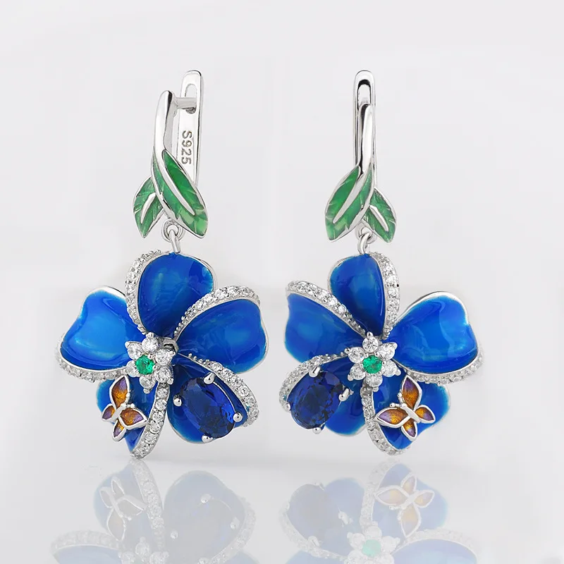 Real 925 Sterling Silver Woman Wedding Jewelry Earrings Small Butterfly Classic Big Earring for Women Bridal Engagement Party
Real 925 Sterling Silver Woman Wedding Jewelry Earrings Small Butterfly Classic Big Earring for Women Bridal Engagement Party