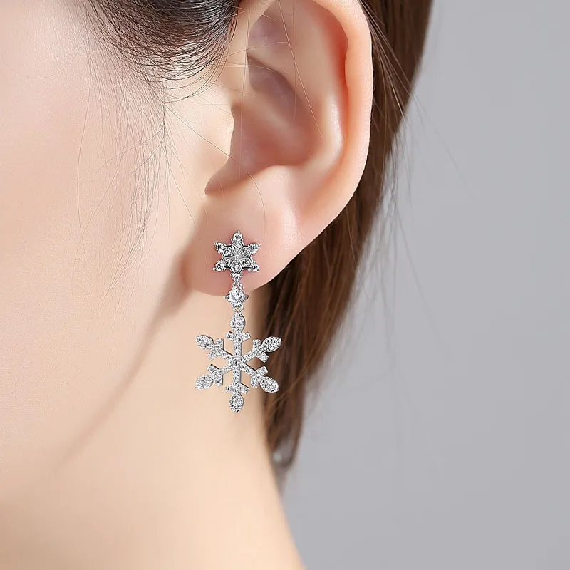 SLBRIDAL Pave Setting Снежинка Модные женские серьги с фианитами свадебные серьги с подвесками для женщин
SLBRIDAL Pave Setting Снежинка Модные женские серьги с фианитами свадебные серьги с подвесками для женщин