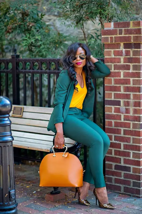 Stylish Simplicity Women Career Suits Ladies Suit Casual Fashion New Women Solid Color Two Piece Leisure Suit W221
Stylish Simplicity Women Career Suits Ladies Suit Casual Fashion New Women Solid Color Two Piece Leisure Suit W221