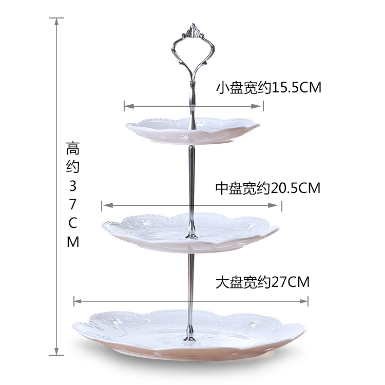 European ceramics three layer of fruit dish basket cake tea room creative center plate modern birthday gift
European ceramics three layer of fruit dish basket cake tea room creative center plate modern birthday gift