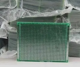 50PCS x 7x9 cm PROTOTYPE PCB 2 layer 7*9 panel Universal Board 2.54mm Double Side Green Board 1.6mm thickness
50PCS x 7x9 cm PROTOTYPE PCB 2 layer 7*9 panel Universal Board 2.54mm Double Side Green Board 1.6mm thickness
