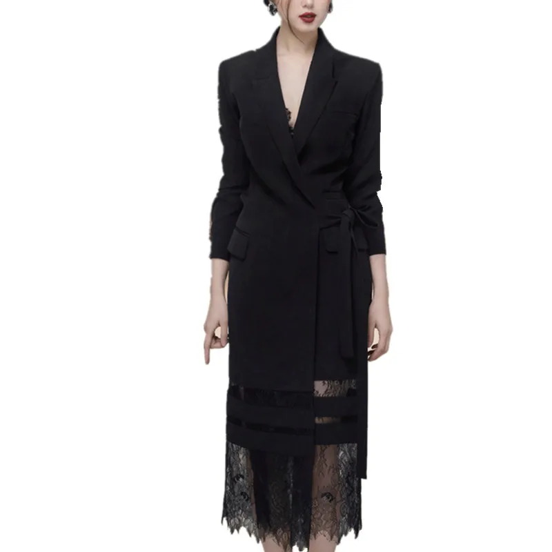 Newest Autumn Women Long Blazers 2021 Runway Designer Black Patchwork Lace Blazer Vintage Hollow Out Bow Fashion Outerwear
Newest Autumn Women Long Blazers 2021 Runway Designer Black Patchwork Lace Blazer Vintage Hollow Out Bow Fashion Outerwear