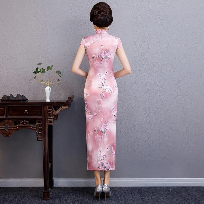 2019 Summer Long Cheongsam Novelty Chinese style Dress Womens Rayon Qipao Slim Party Dresses Lady Button Vestido Size S-XXXL
2019 Summer Long Cheongsam Novelty Chinese style Dress Womens Rayon Qipao Slim Party Dresses Lady Button Vestido Size S-XXXL