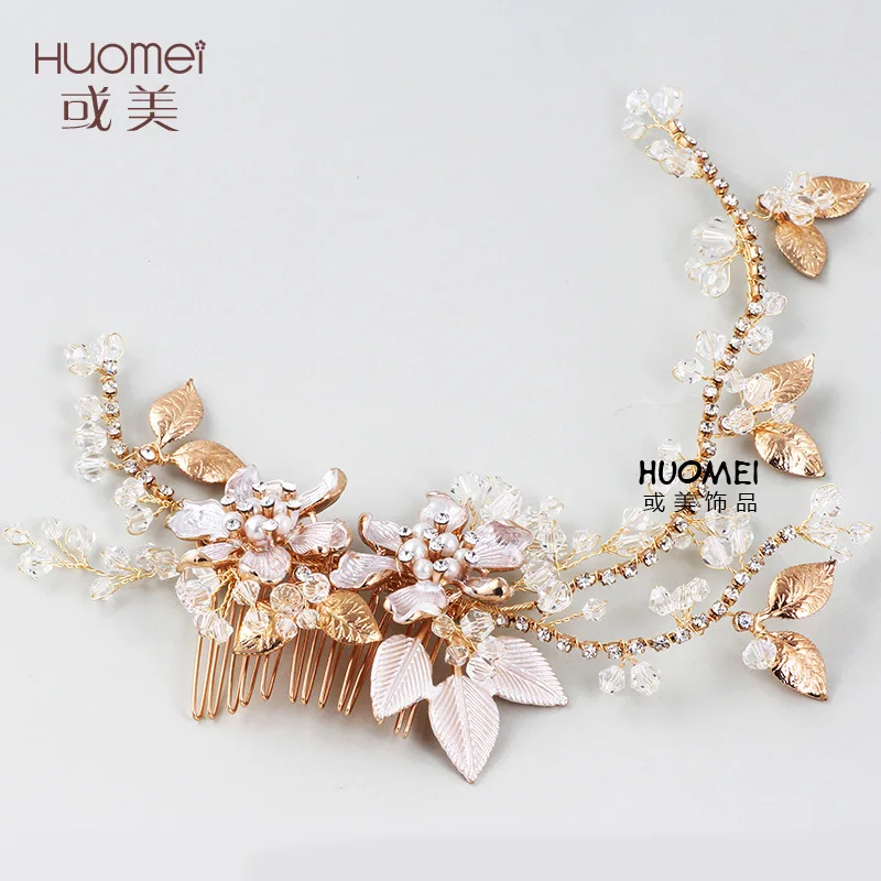 2020 NPASON Beautiful Bride Headwear Jewelry Wedding Dress Crystal Hair Combs Bride Photograph Acccessories Hot Sell s8110
2020 NPASON Beautiful Bride Headwear Jewelry Wedding Dress Crystal Hair Combs Bride Photograph Acccessories Hot Sell s8110