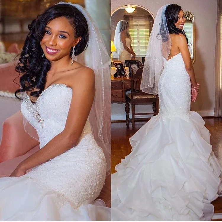 New Design Sweetheart Lace Appliques Mermaid Wedding Dresses Organza Ruffles African Bridal Gowns
New Design Sweetheart Lace Appliques Mermaid Wedding Dresses Organza Ruffles African Bridal Gowns