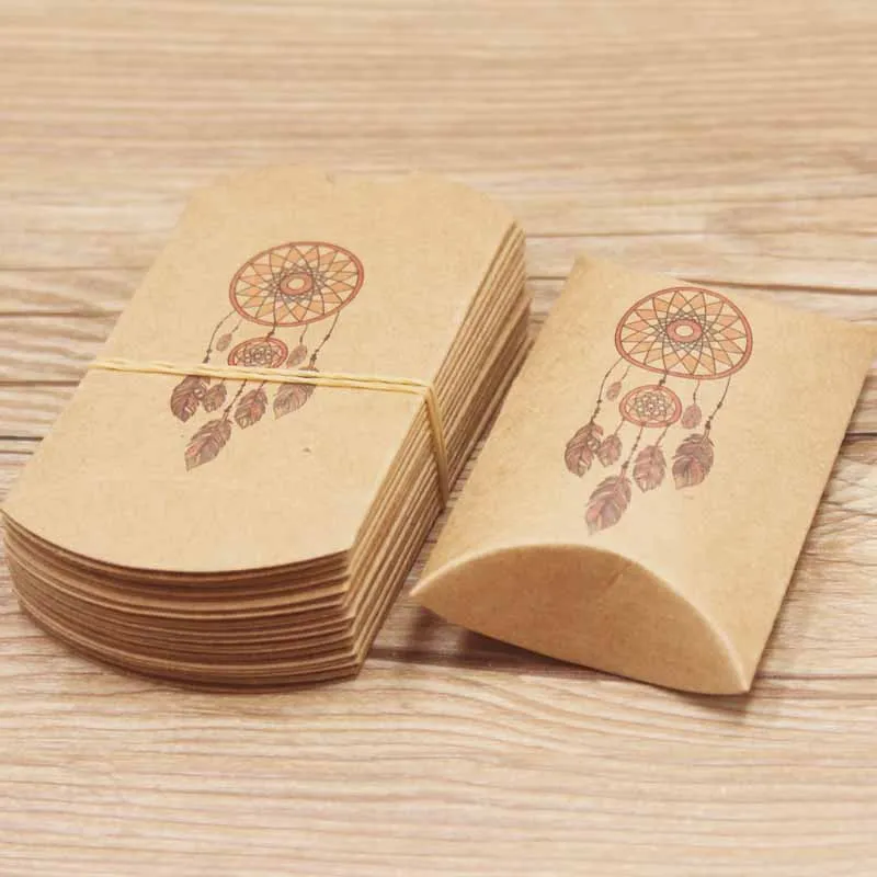 50pcs/lot Good luck Dreamcatcher gifts pillow bags white /brown marbel background candy/wedding box DIY Thank you pillow box
50pcs/lot Good luck Dreamcatcher gifts pillow bags white /brown marbel background candy/wedding box DIY Thank you pillow box