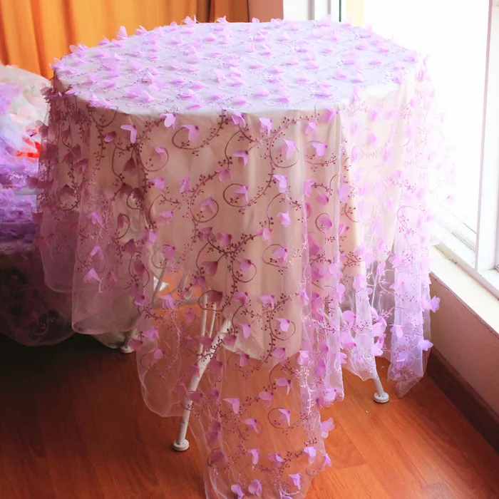 3D Flower Lace Tablecloths for Weddings, Vintage Embroidered Lace Table runner Overlay for Baby Bridal Shower Decoration
3D Flower Lace Tablecloths for Weddings, Vintage Embroidered Lace Table runner Overlay for Baby Bridal Shower Decoration