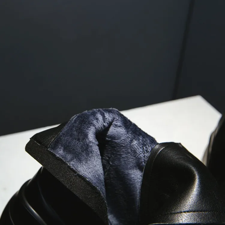 MLJUESE 2018 women ankle boots cow leather black color winter warm short plush wedges ankle boots platform boots boots 
MLJUESE 2018 women ankle boots cow leather black color winter warm short plush wedges ankle boots platform boots boots