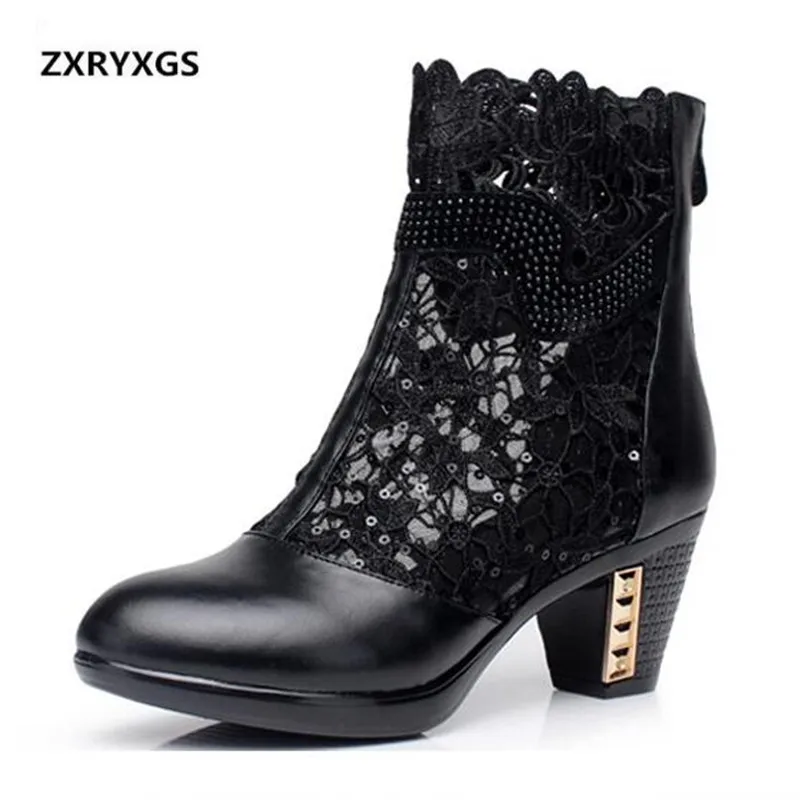 2022 New Spring Black Lace Cowhide Leather Boots Women Comfort Breathable Ankle Boots Non-slip Women Boots High Heels 6.5 cm
2022 New Spring Black Lace Cowhide Leather Boots Women Comfort Breathable Ankle Boots Non-slip Women Boots High Heels 6.5 cm