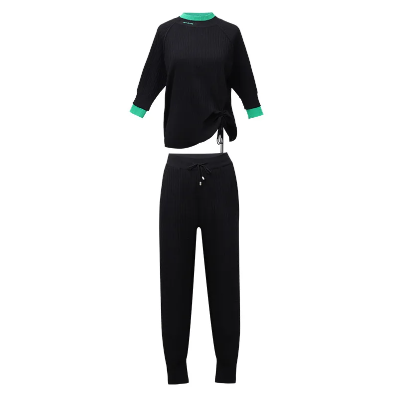 Europe Style Casual Knitted 2 Pieces Set Short Sleeve Blouse and Long Pants Casual Knitting Two Piece Set Sport Suit Set
Europe Style Casual Knitted 2 Pieces Set Short Sleeve Blouse and Long Pants Casual Knitting Two Piece Set Sport Suit Set
