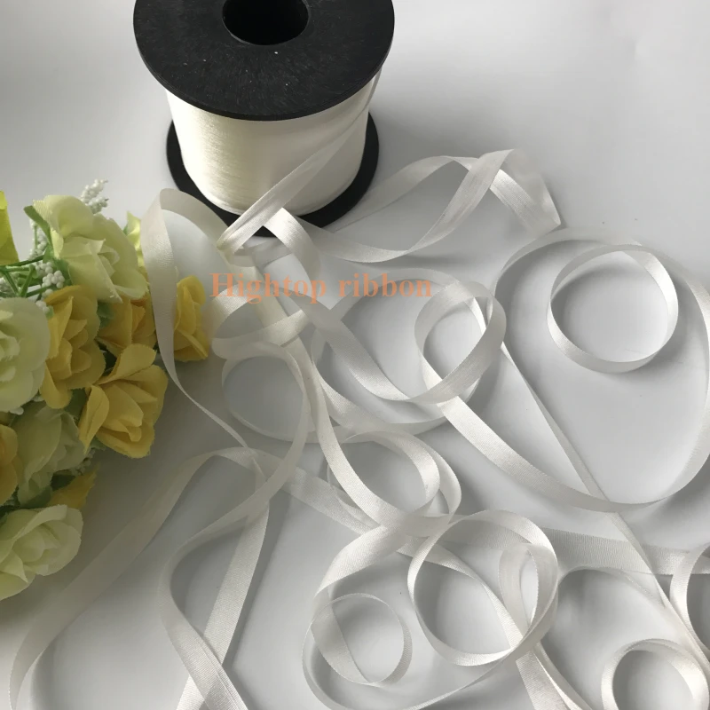 7mm 50m 100m 200m per roll white Genuine undyed white pure silk ribbon for embroidery and handcraft project free shipping
7mm 50m 100m 200m per roll white Genuine undyed white pure silk ribbon for embroidery and handcraft project free shipping