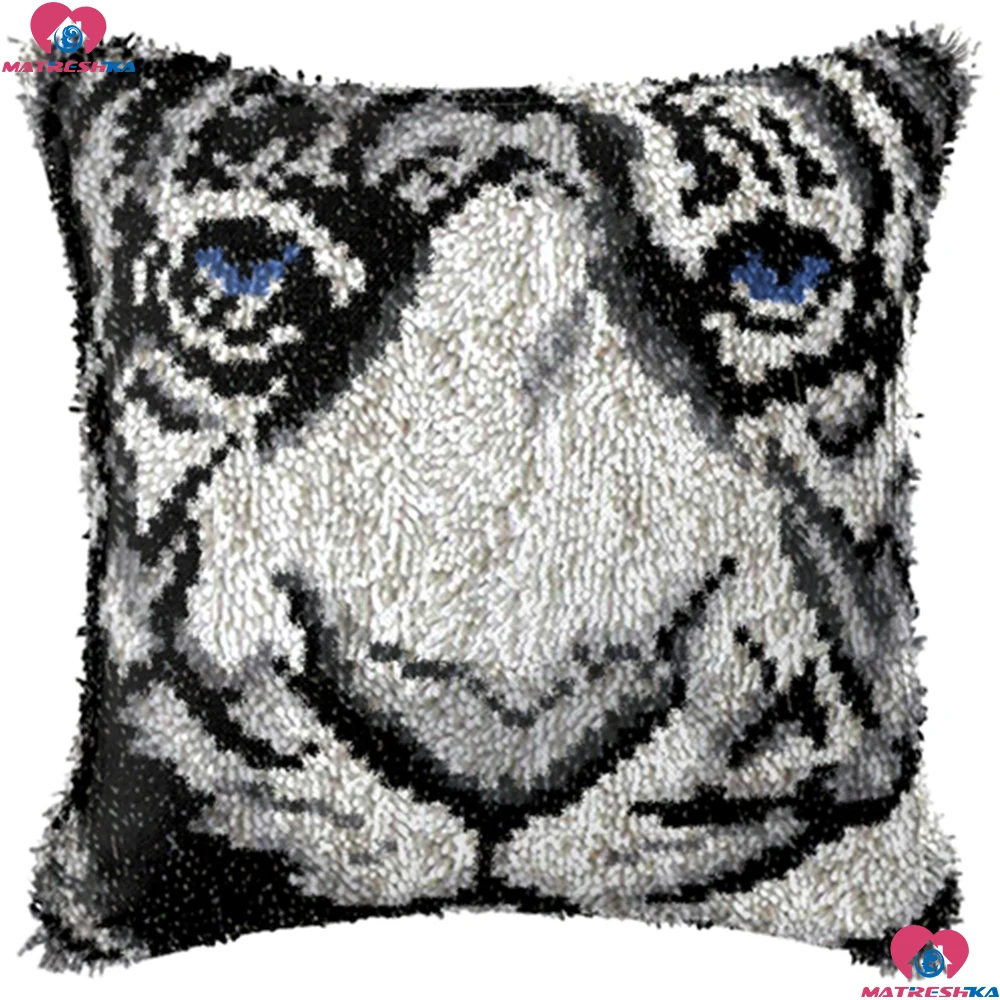 Diy embroidery Pillowcase Latch Hook Rug Kits tiger Printed Canvas Decorative Pillow DIY Embroidery Cushion set accessories Kits
Diy embroidery Pillowcase Latch Hook Rug Kits tiger Printed Canvas Decorative Pillow DIY Embroidery Cushion set accessories Kits
