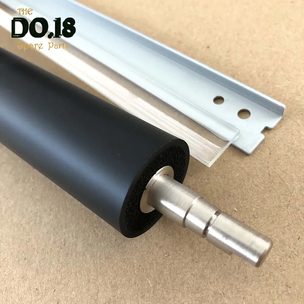 ROLL BTR 2ND Transfer Roller + Cleaning Blade for Xerox DocuColor 240 242 250 252 260 WorkCentre 7655 7665 7675 7755 7765 7775
ROLL BTR 2ND Transfer Roller + Cleaning Blade for Xerox DocuColor 240 242 250 252 260 WorkCentre 7655 7665 7675 7755 7765 7775