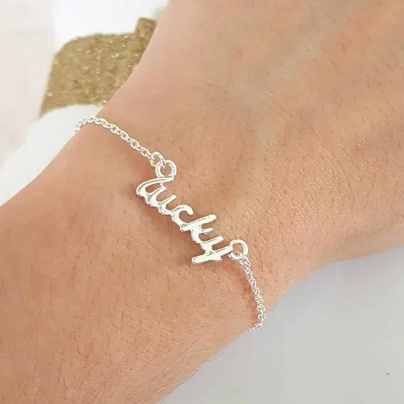 10PCS Simple Tiny Stamped Lucky Letters Bracelet Good Lucky Wire English Word Charm Chain Bracelets for Women Blessing Gifts
10PCS Simple Tiny Stamped Lucky Letters Bracelet Good Lucky Wire English Word Charm Chain Bracelets for Women Blessing Gifts