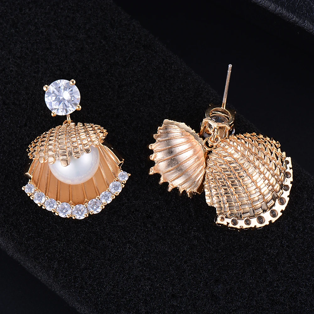 SISCATHY Unique Design Mussel Imitation Pearl Fashion Cubic Zirconia Women Engagement Party Bridal Wedding Earrings for Women
SISCATHY Unique Design Mussel Imitation Pearl Fashion Cubic Zirconia Women Engagement Party Bridal Wedding Earrings for Women