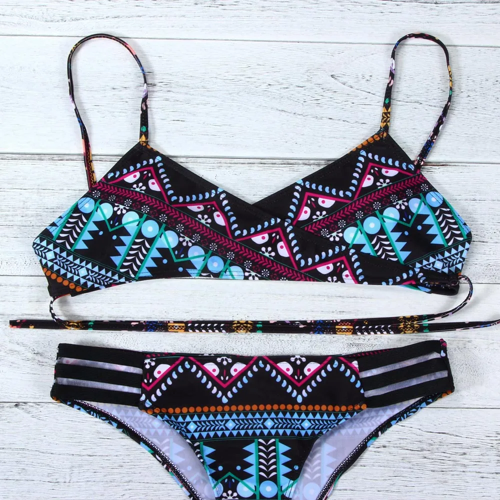 Bohemia Women Bikinis Set Push-Up Padded Bra Beach Wear Female Printed Sext Bikini Set Swimsuit Bathing Swimwear Summer Mujer
Bohemia Women Bikinis Set Push-Up Padded Bra Beach Wear Female Printed Sext Bikini Set Swimsuit Bathing Swimwear Summer Mujer