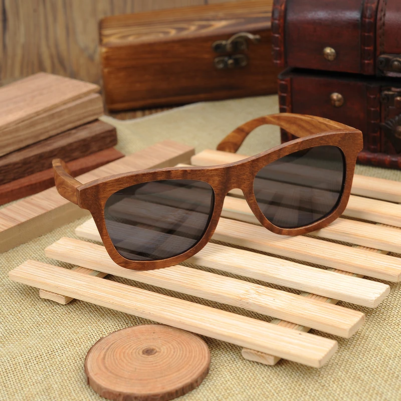 BOBO BIRD AG014 Simple Retro Polarized Sunglasses Women Men Full Wooden Frame And Grey Lens oculos de sol As Best Gift Drop Ship
BOBO BIRD AG014 Simple Retro Polarized Sunglasses Women Men Full Wooden Frame And Grey Lens oculos de sol As Best Gift Drop Ship