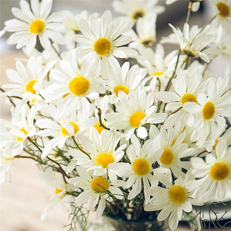 5 Heads/Branch Artificial Dasiy Flowers Silk Fake Flowers Decorative Stamen Small Daisy for Wedding Holding Flowers Home Decor
5 Heads/Branch Artificial Dasiy Flowers Silk Fake Flowers Decorative Stamen Small Daisy for Wedding Holding Flowers Home Decor