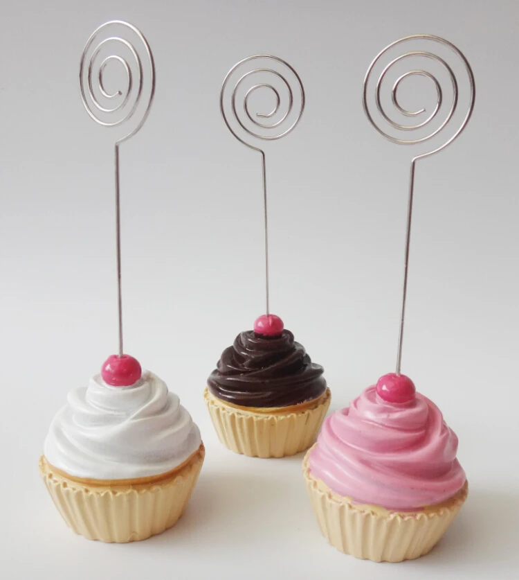 Free Shipping 10pcs/lot Sweet Cake Holder For Place Card/ Name Card In Party Decoration
Free Shipping 10pcs/lot Sweet Cake Holder For Place Card/ Name Card In Party Decoration