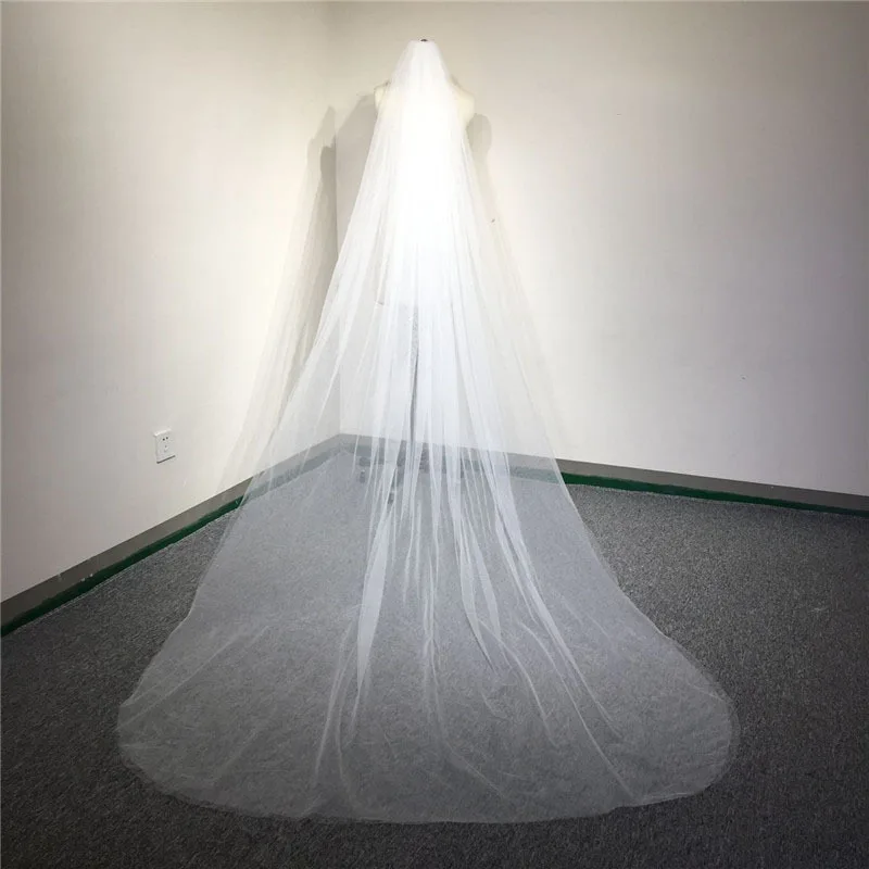 Women Wedding Veil With Comb Long 3M Edge Bridal Cathedral Bridal Veil 2 Layer Patry Accessories 2018
Women Wedding Veil With Comb Long 3M Edge Bridal Cathedral Bridal Veil 2 Layer Patry Accessories 2018