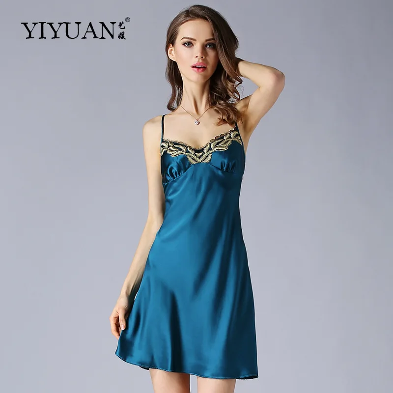 100% Natural Silk Nightdress Female Summer Sleeveless Nightgowns Sexy V-Neck Embroidery Women Sleepwear D33157
100% Natural Silk Nightdress Female Summer Sleeveless Nightgowns Sexy V-Neck Embroidery Women Sleepwear D33157