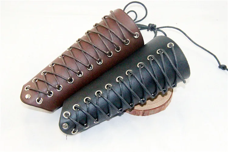 Game Cosplay Props Genuine Leather Bracer Arm Armor Warrior Steampunk Punk Armband Medieval Cuff Cross chain
Game Cosplay Props Genuine Leather Bracer Arm Armor Warrior Steampunk Punk Armband Medieval Cuff Cross chain