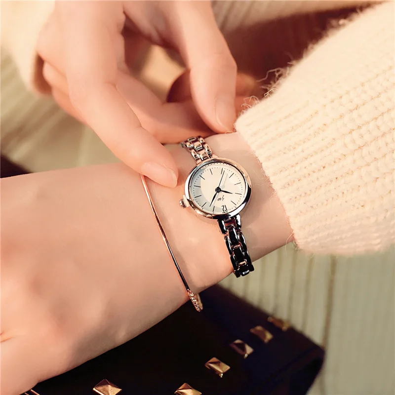 Часы наручные женские с золотистым браслетом модные роскошные повседневные