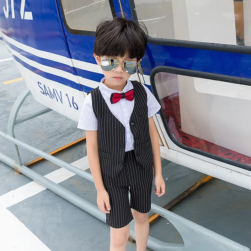 School Boys White Formal Suit Vest Shorts 2Pcs Kids Wedding Clothing Set Children Graduation Piano Dance Performance Costume
School Boys White Formal Suit Vest Shorts 2Pcs Kids Wedding Clothing Set Children Graduation Piano Dance Performance Costume