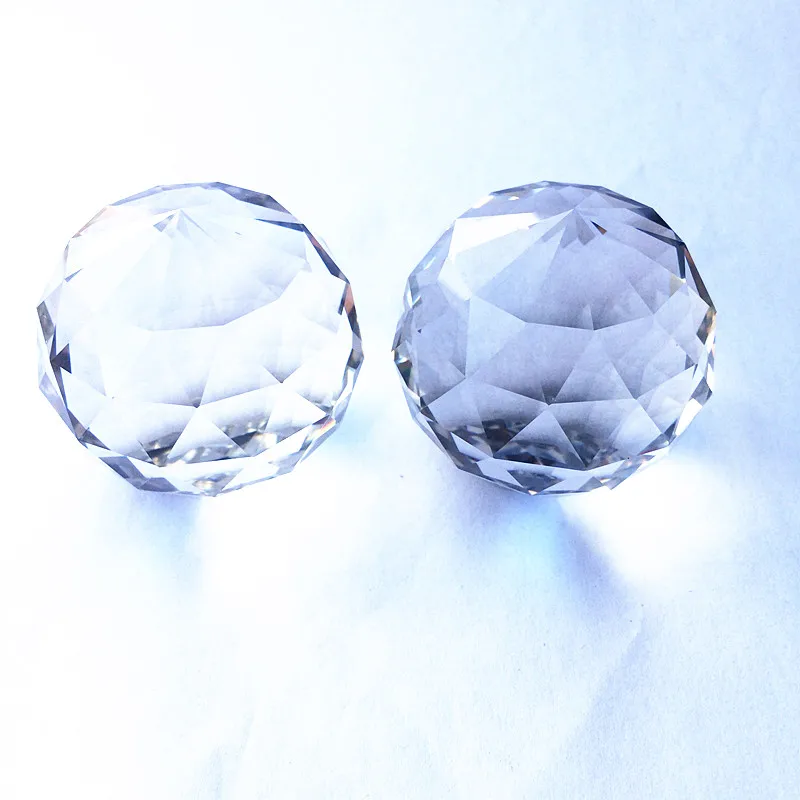 100pcs 40mm Faceted K9 Crystal Glass Transparent Flat Bottom Suncatcher Balls Home Decoration Christmas Wedding Pary Decoration
100pcs 40mm Faceted K9 Crystal Glass Transparent Flat Bottom Suncatcher Balls Home Decoration Christmas Wedding Pary Decoration