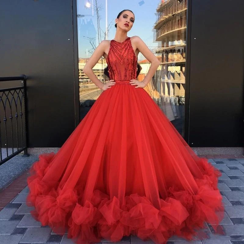 Eye-Catching Red Ball Gown Party Dresses Long Sleeveless Ruffles Bottom Chic Bridal Evening Party Gowns 2018 Gala Pageant Wear
Eye-Catching Red Ball Gown Party Dresses Long Sleeveless Ruffles Bottom Chic Bridal Evening Party Gowns 2018 Gala Pageant Wear