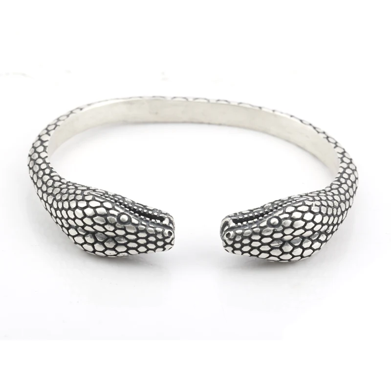 925 Sterling Silver Vintage Punk Bangle Two Snake Head Do old Retro Animal Bangle Unisex Heavy Jewelry
925 Sterling Silver Vintage Punk Bangle Two Snake Head Do old Retro Animal Bangle Unisex Heavy Jewelry