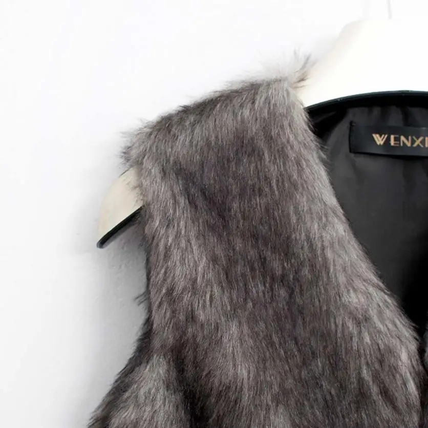 Free Ostrich Jacket Winter Women Coats 2018 Faux Fur Vest Sleeveless Coats Outerwear Waistcoat Brown Gray Hot Selling Jacket
Free Ostrich Jacket Winter Women Coats 2018 Faux Fur Vest Sleeveless Coats Outerwear Waistcoat Brown Gray Hot Selling Jacket
