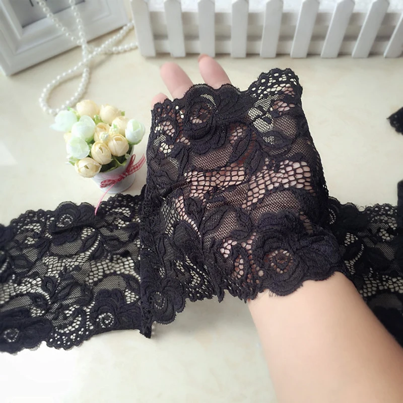 3meters 16cm Wide Nylon Elastic Lace Trim DIY Clothing Accessories Dress Sewing French Stretch Lace Fabric for Bra Lingerie
3meters 16cm Wide Nylon Elastic Lace Trim DIY Clothing Accessories Dress Sewing French Stretch Lace Fabric for Bra Lingerie