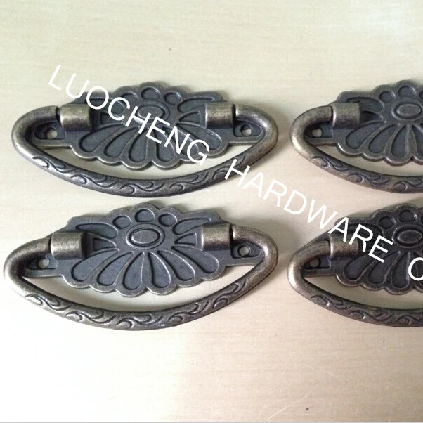 50PCS/ LOT FREE SHIPPING 38mmX80mm Antique Cabinet Knob handles Antique Style door hardware on Zinc Base Antique Brass Finish
50PCS/ LOT FREE SHIPPING 38mmX80mm Antique Cabinet Knob handles Antique Style door hardware on Zinc Base Antique Brass Finish