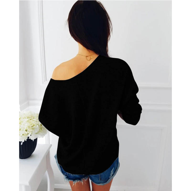 2018 Autumn Fashion new sequins spliced batwing long sleeve undershirt shirt female pullovers O neck
2018 Autumn Fashion new sequins spliced batwing long sleeve undershirt shirt female pullovers O neck