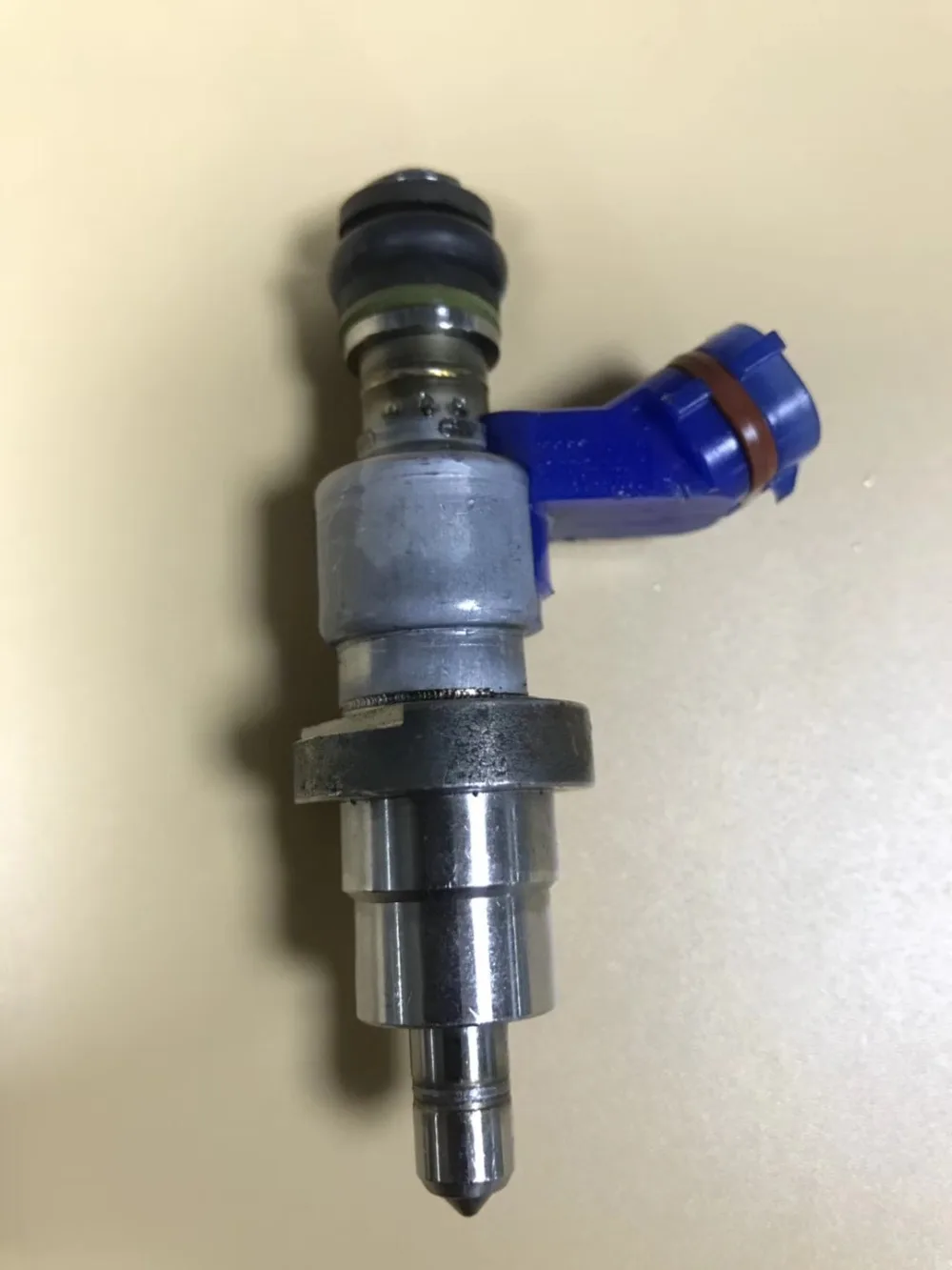 1Piece New Manufactured Single Fuel Injector Nozzle 23250-28090 For Toyota Avensis 1AZFSE 2.0L 23209-28090 Car accessories Fast
1Piece New Manufactured Single Fuel Injector Nozzle 23250-28090 For Toyota Avensis 1AZFSE 2.0L 23209-28090 Car accessories Fast